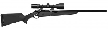 Photo BE010-10 Benelli LUPO bolt-action hunting rifle with synthetic stock and threaded barrel