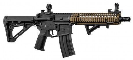 Photo PCKLK9118-06 AEG MK18 Gen 3 Black/Bronze Lancer Tactical Replica Pack + handle + battery and charger